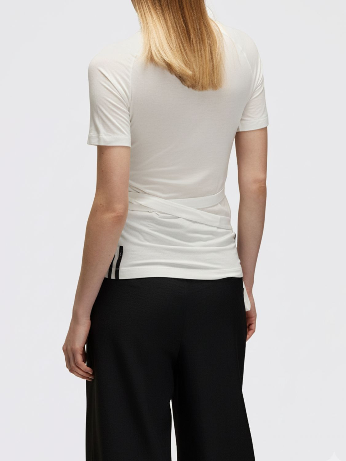 [Y-3] T-shirts SS26 JM7854