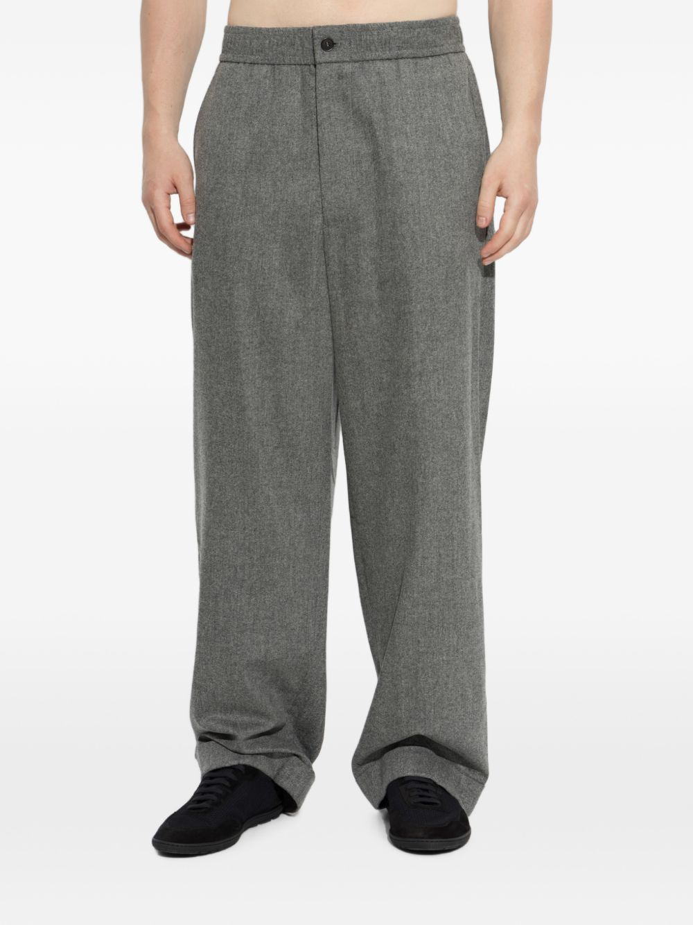 [Giorgio Armani] Trousers FW26 GM004537TE11804M8003