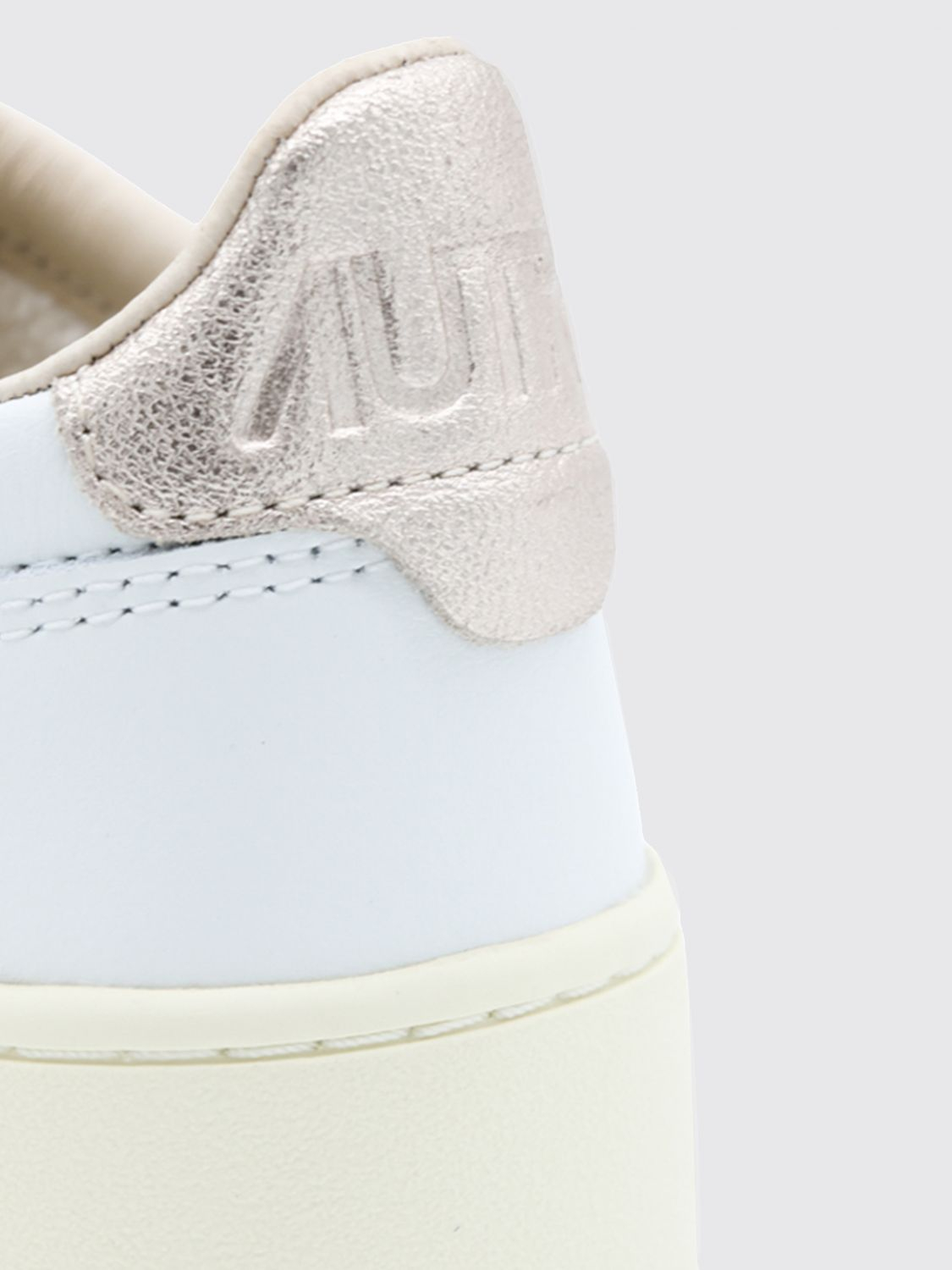 [AUTRY] Sneakers FW26 PTLW LL27