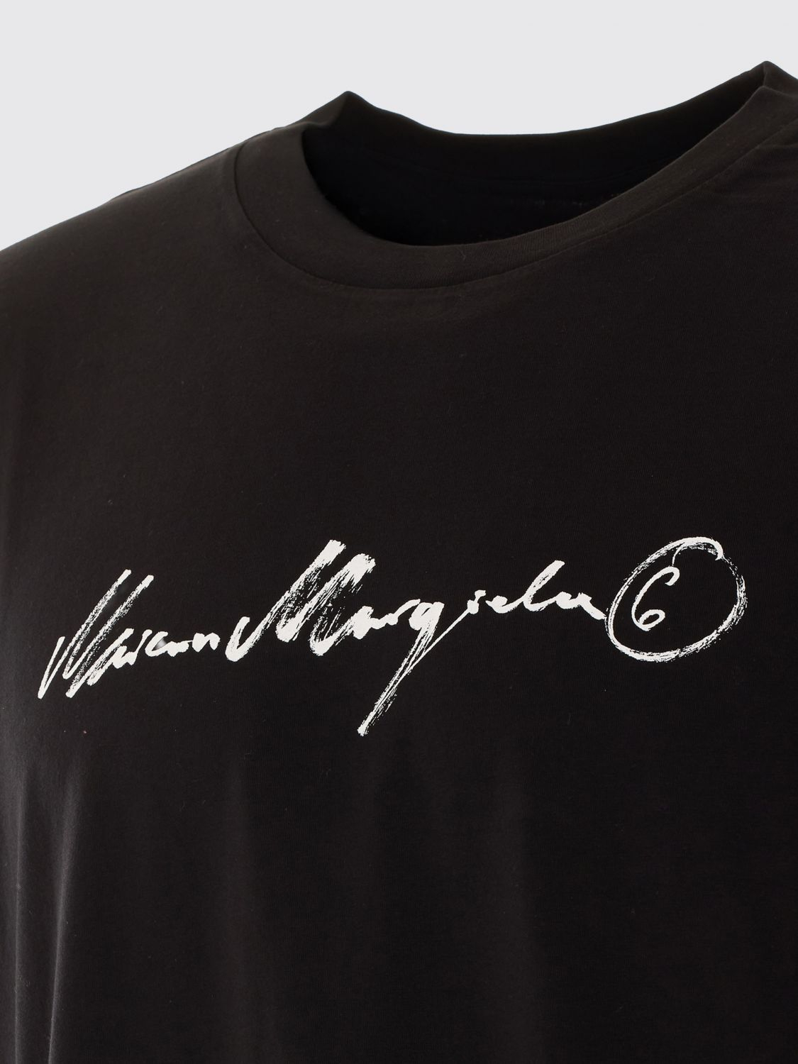 [MM6 Maison Margiela] T-shirts Short Sleeve FW26 SH0GC0077M20258 900