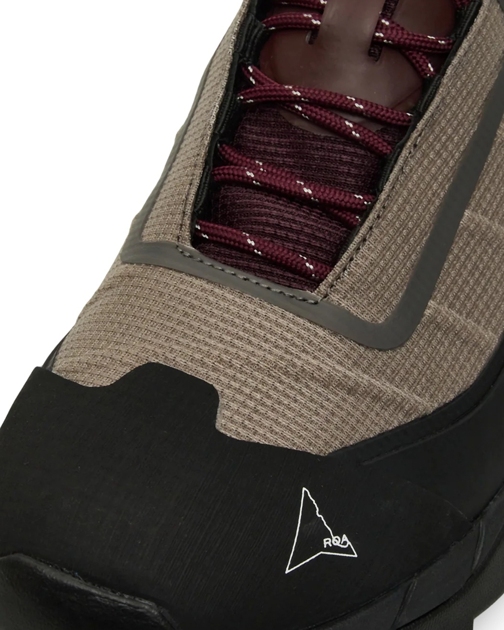 [Roa] Sneakers SS26 YBUW126FA14MTY0001