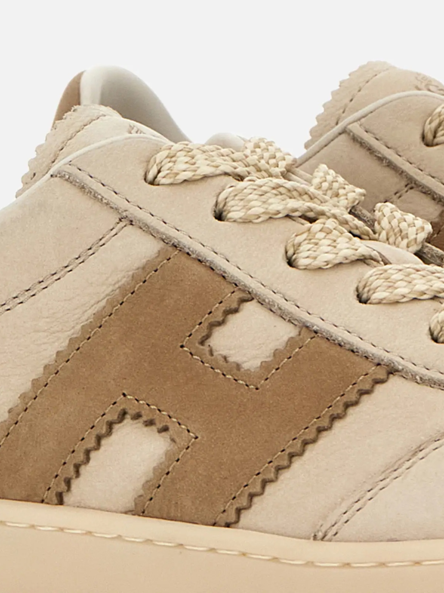 [Hogan] Sneakers FW26 HXW6470FB6T 6RN