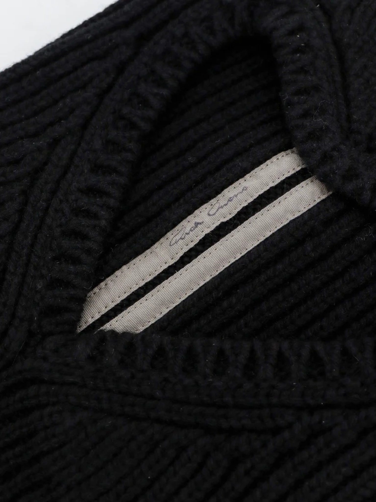[Rick Owens] Beanie FW26 RP02F5490 WSBR