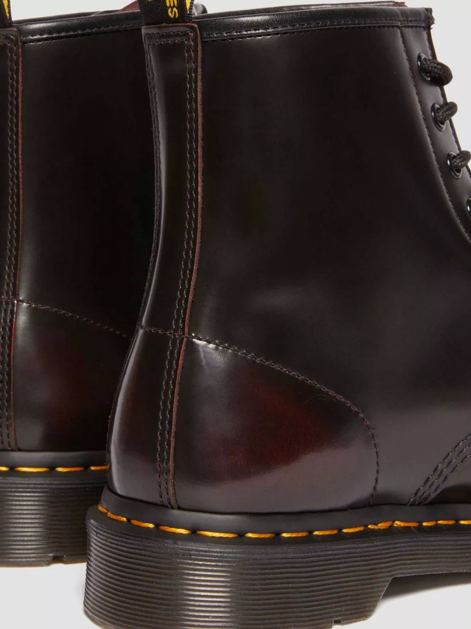 [Dr. Martens] Ankle boots FW26 41773600