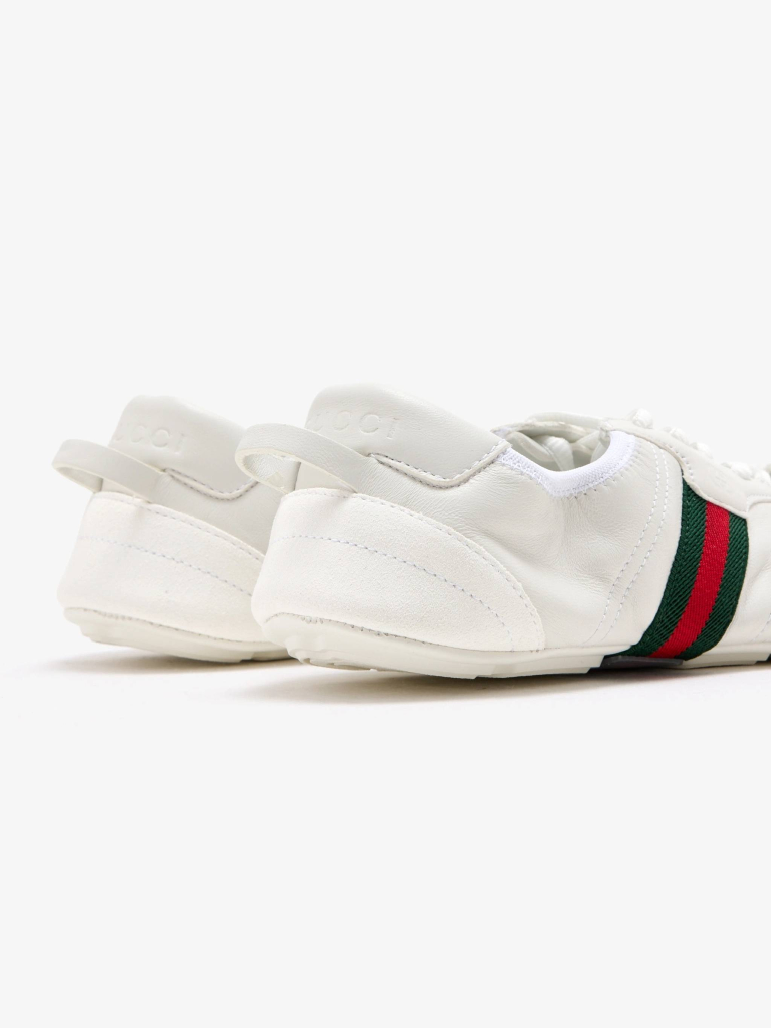 [Gucci] Sneakers FW26 874883 AAGY3