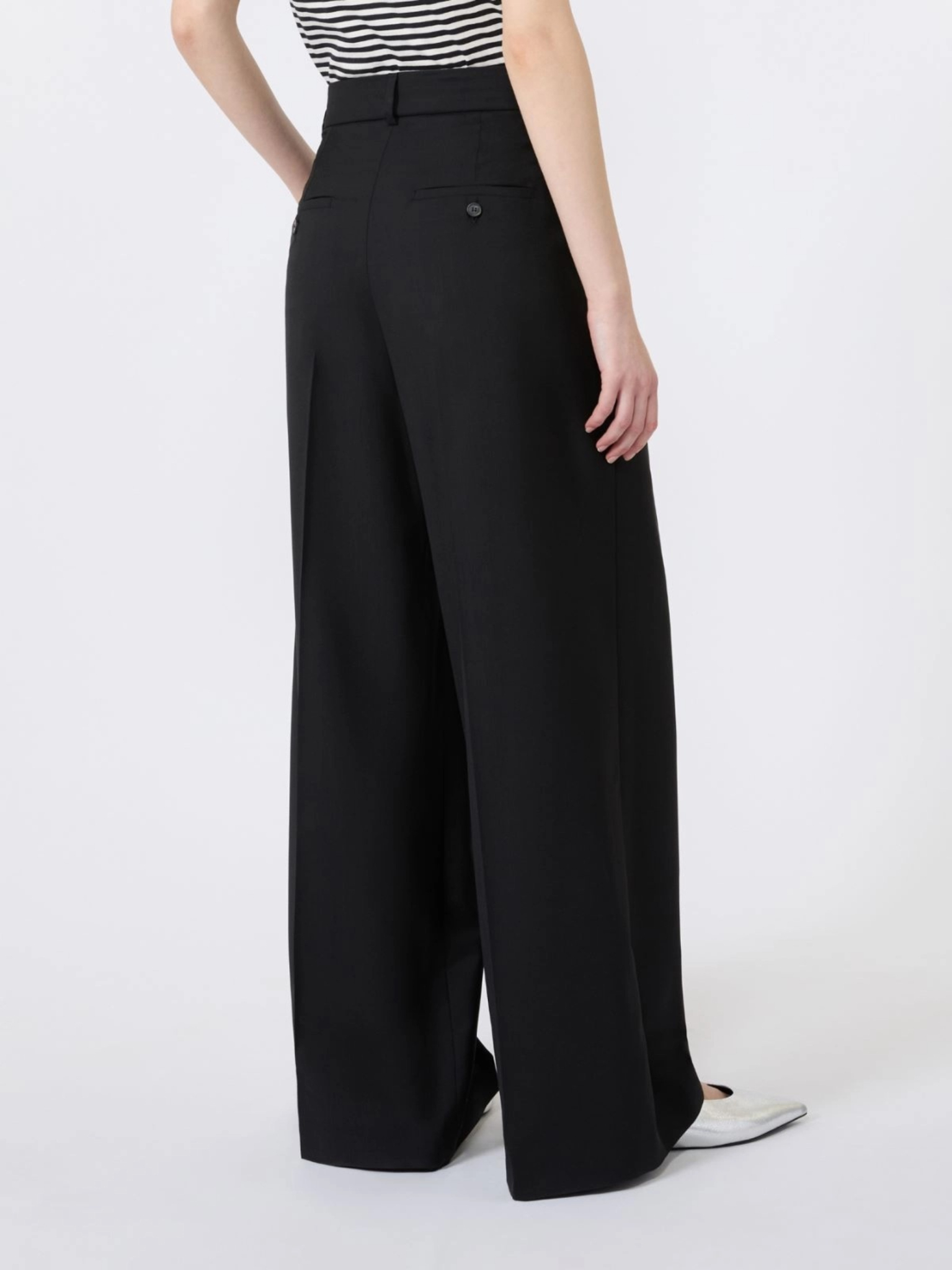 [WEEKEND] Trousers FW26 2625136051600