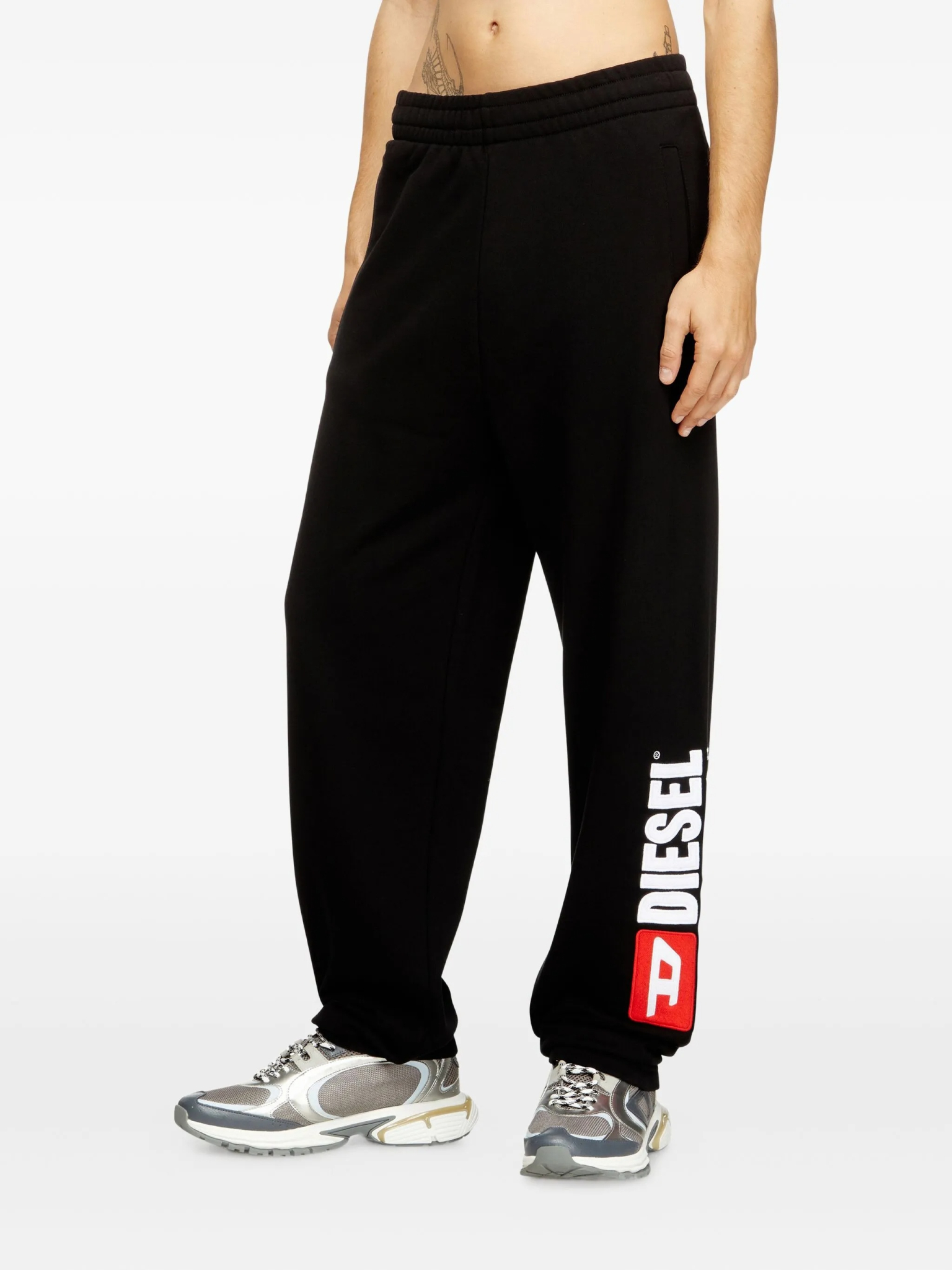 [Diesel] Trousers FW26 A20026 0GEAD