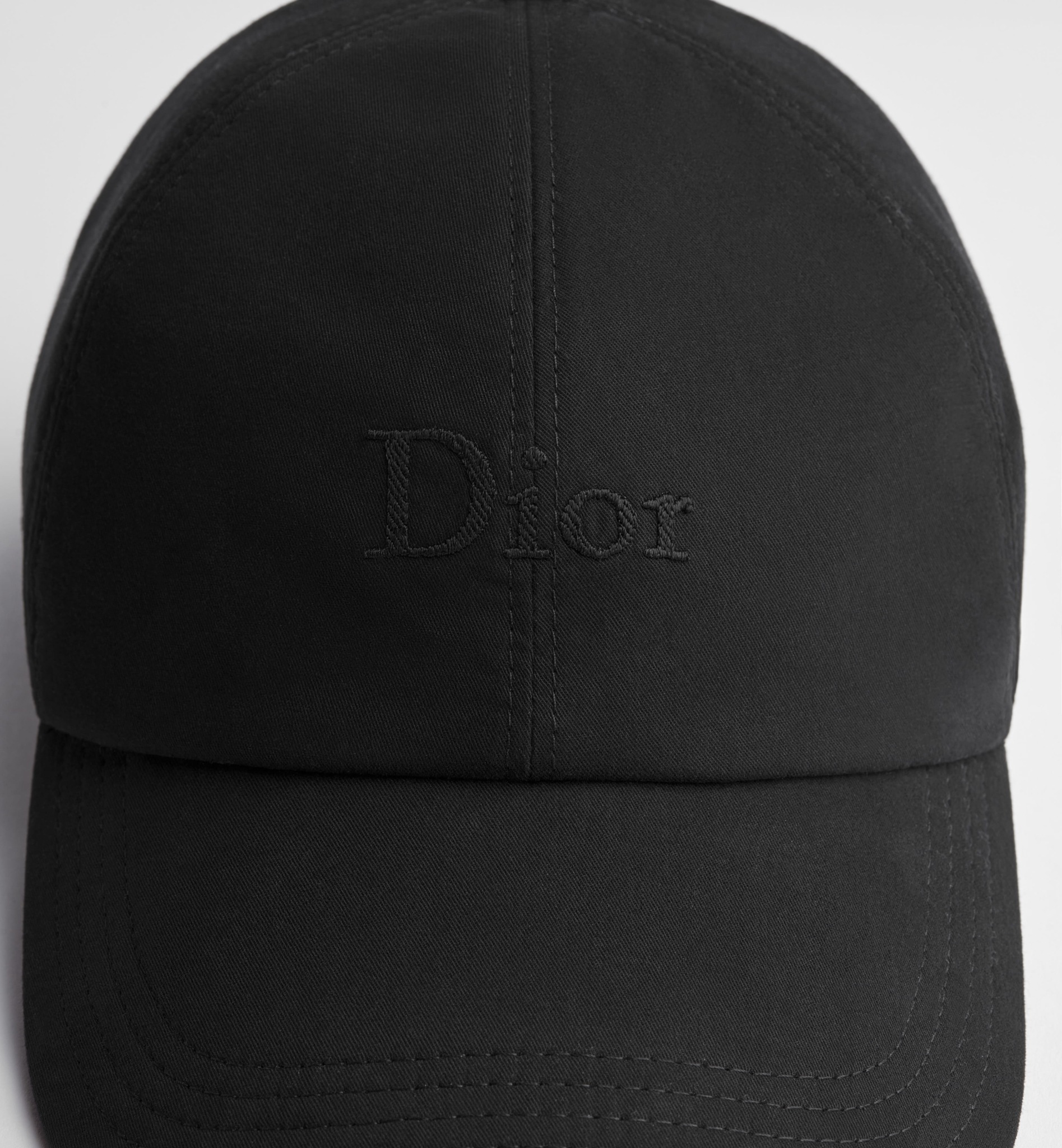 [Christian Dior] Cap FW26 693C913A3175