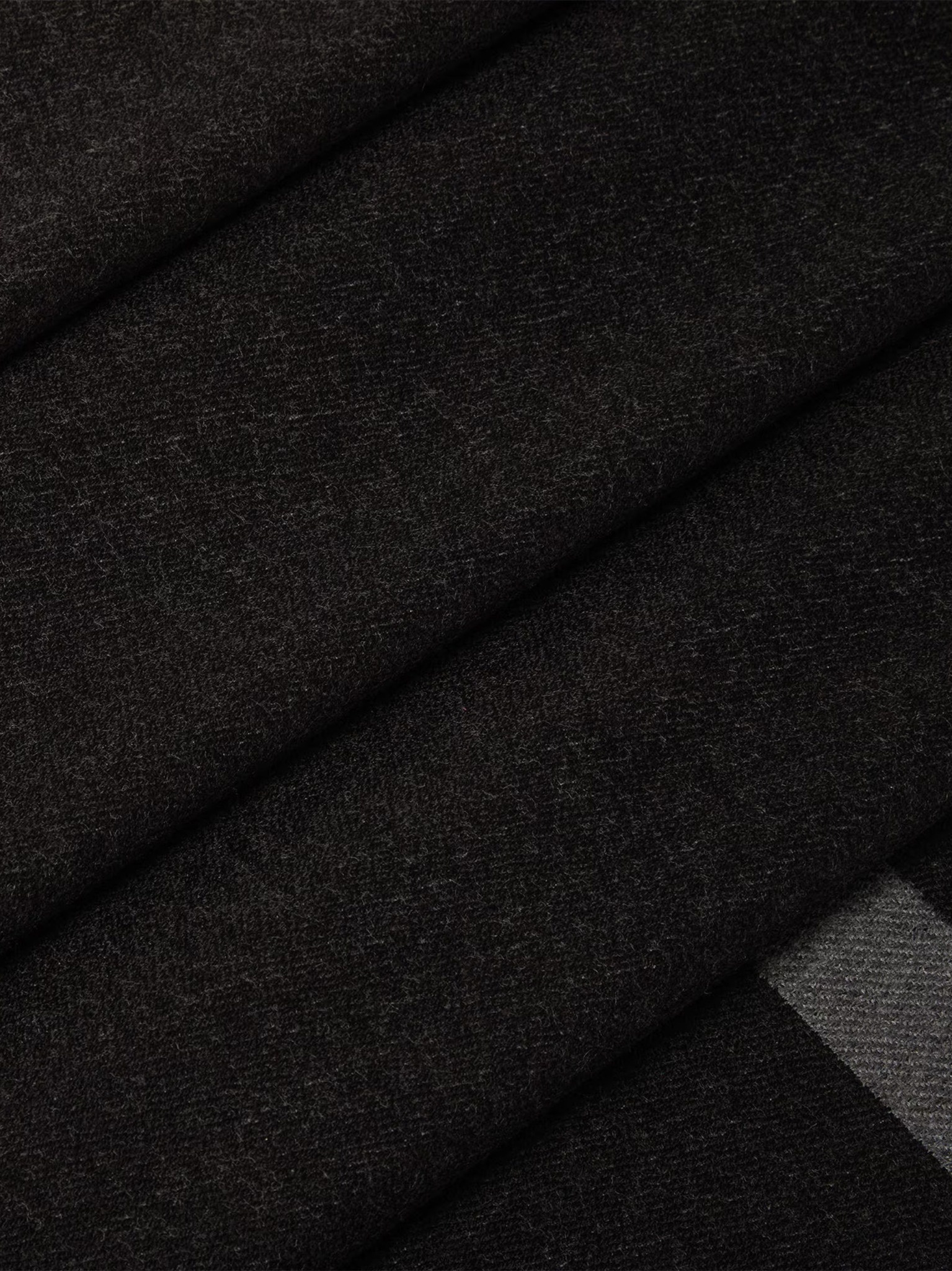 [Fendi] Scarf FW26 FXS407 AWTZ