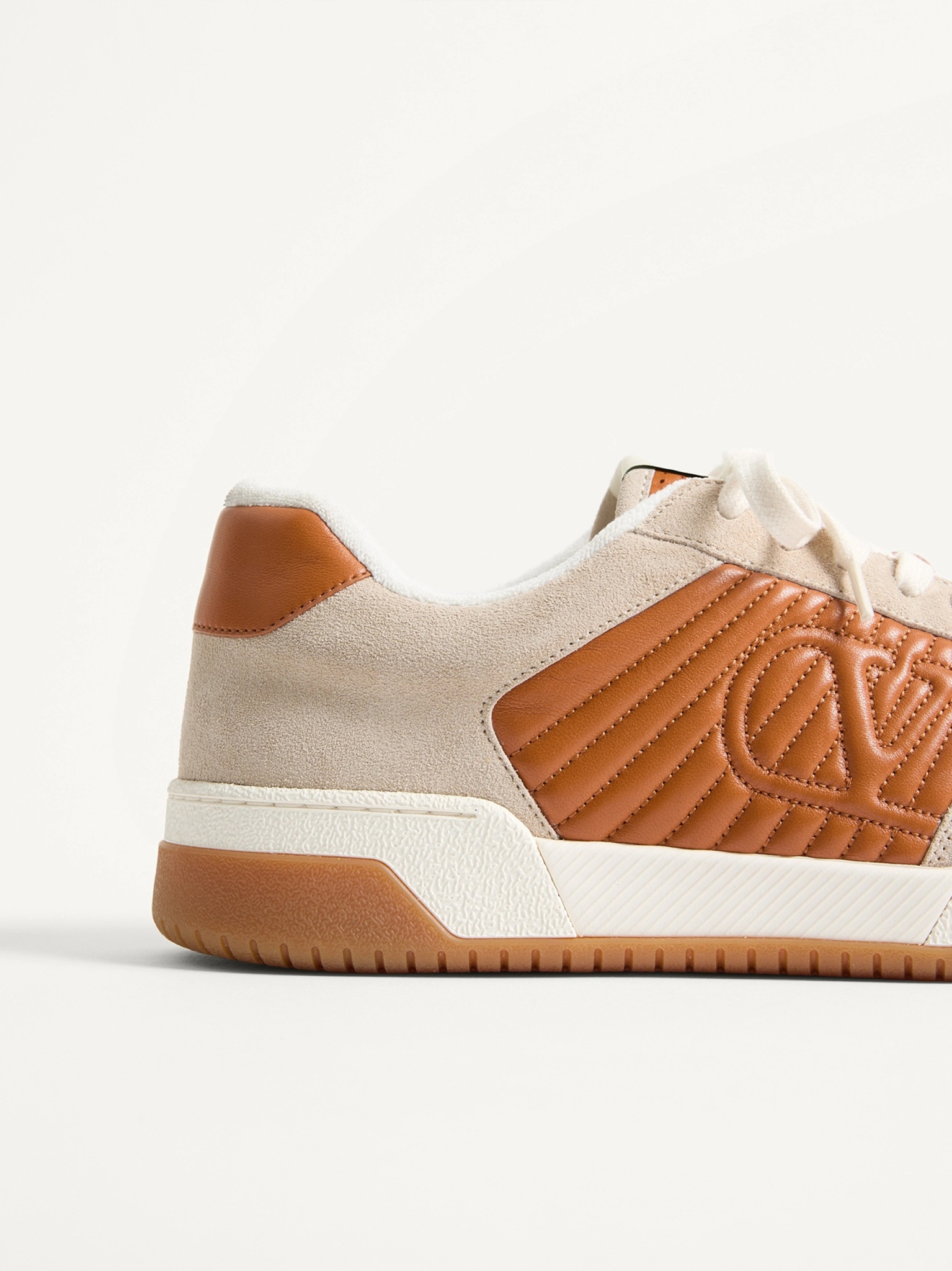 [Valentino] Sneakers FW26 8Y2S0M78ZZM