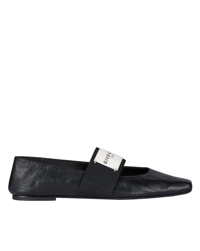[Givenchy] Flat shoes FW26 BE5010E2FX