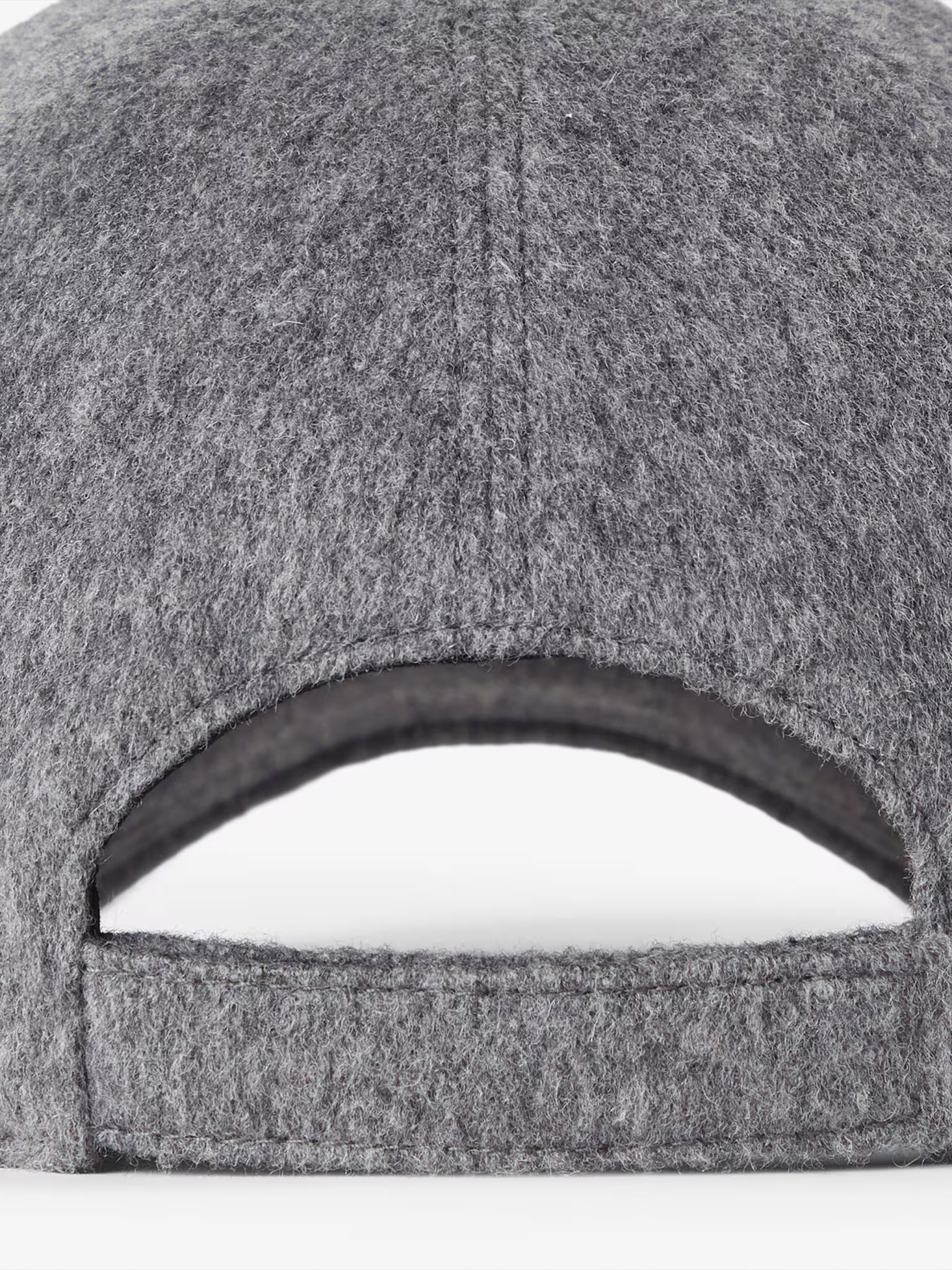 [Fendi] Cap FW26 FXQ768 AYK2