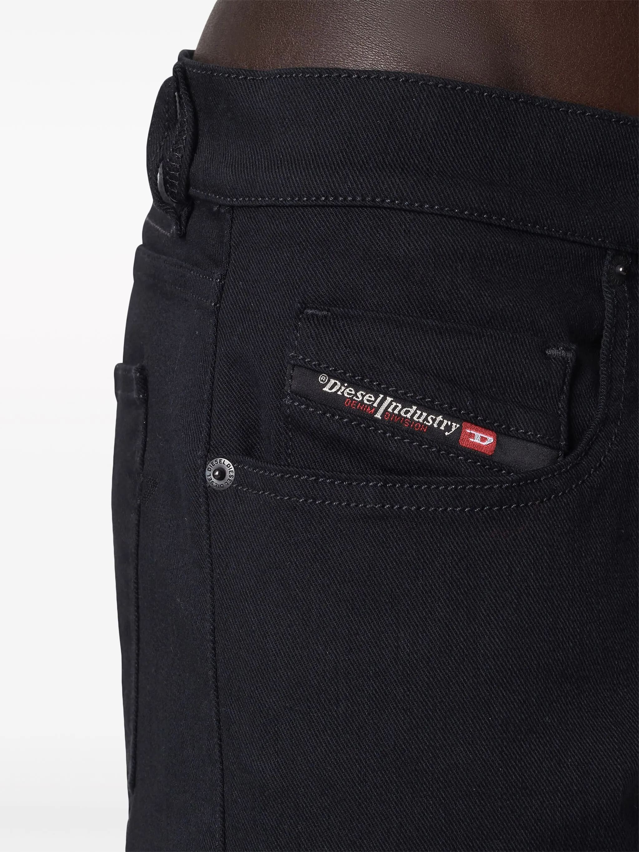 [Diesel] Jeans FW26 A03558 069YP