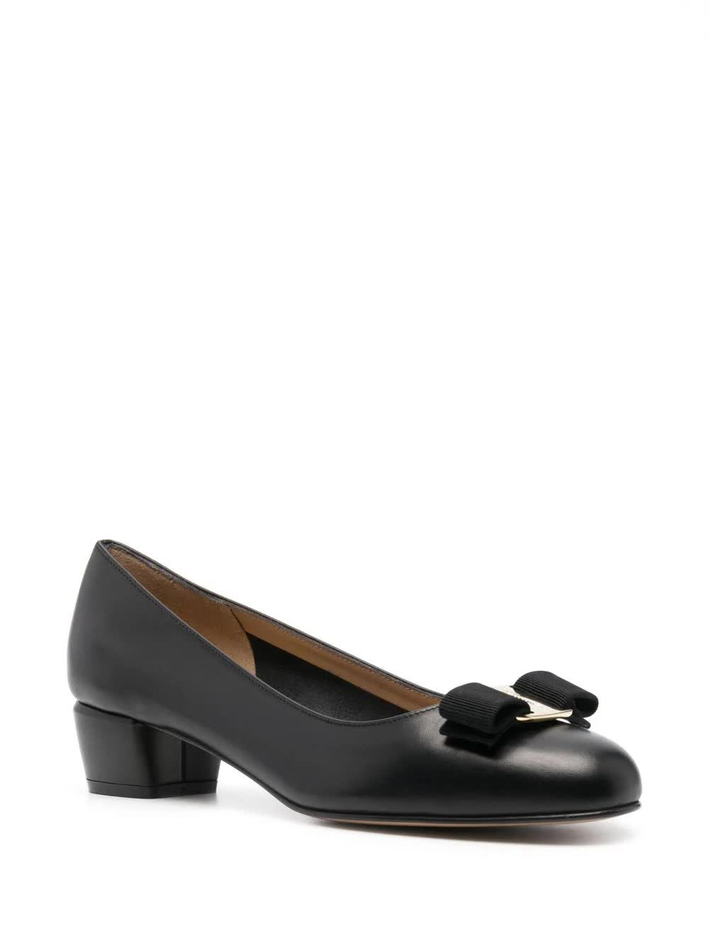 [Salvatore Ferragamo] Pumps FW26 0765658
