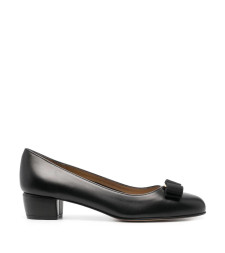 [Salvatore Ferragamo] Pumps FW26 0765658