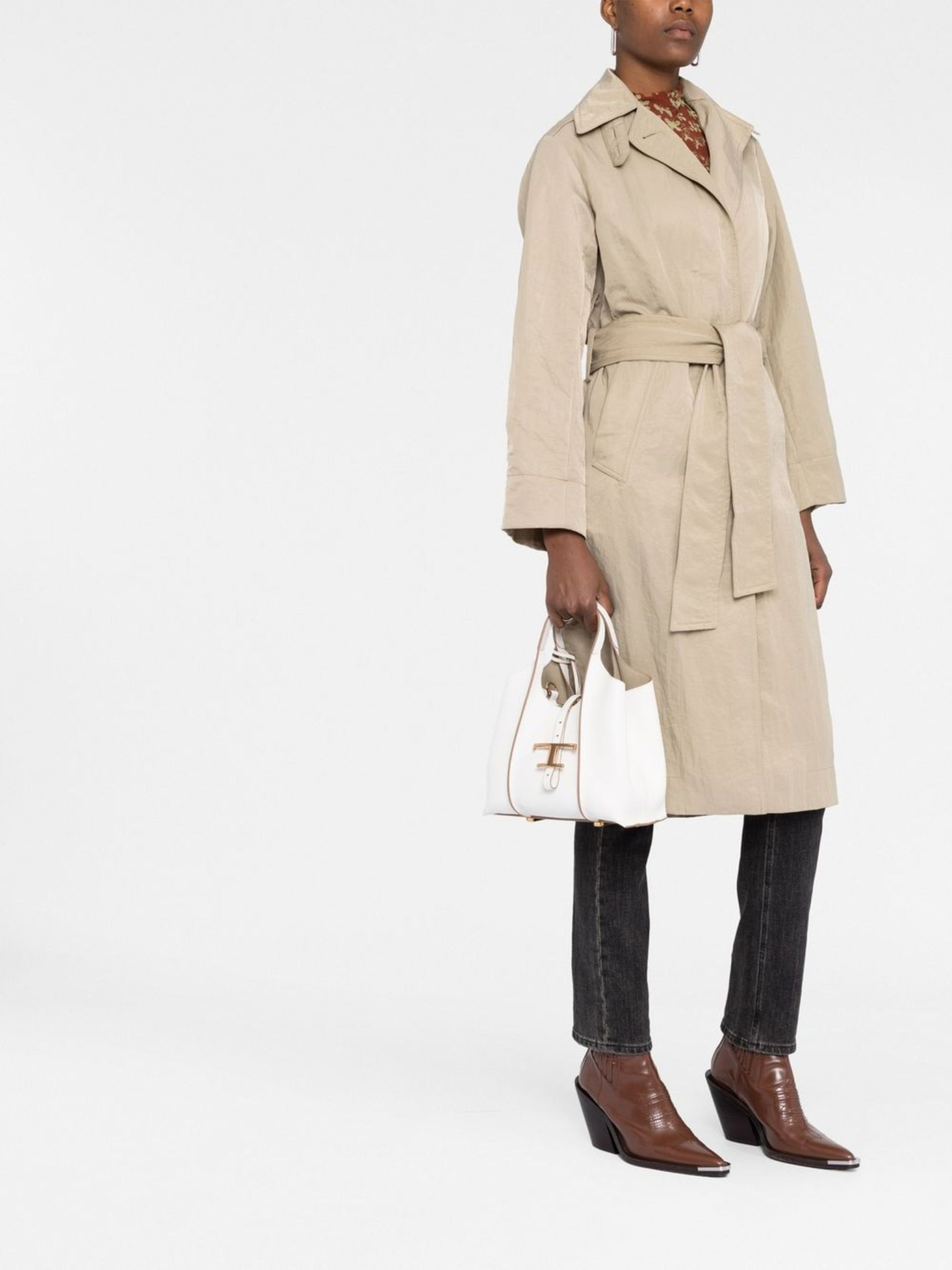 [TOD`S] Shoulder bag FW26 XBWTSBA9100 Q8E