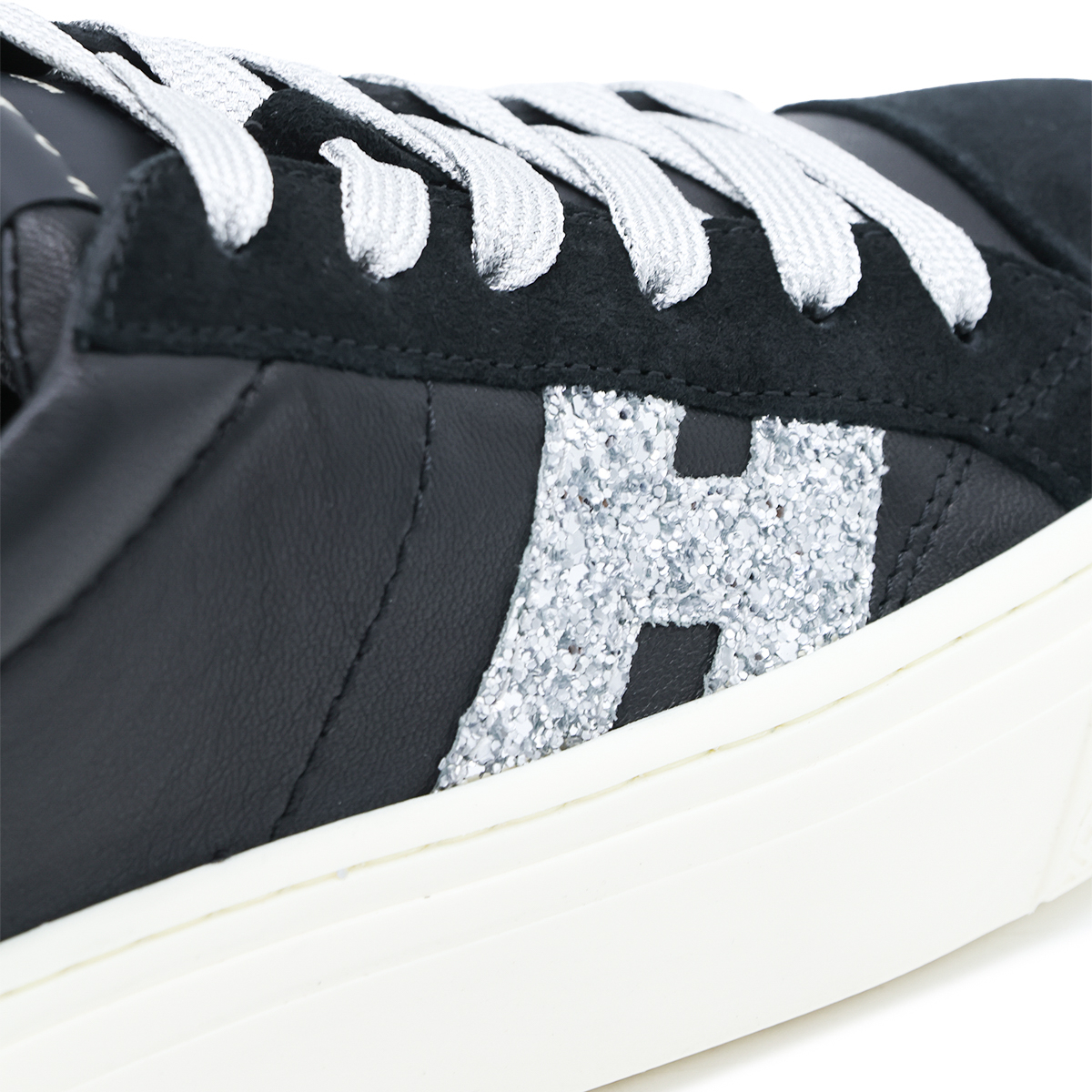 [Hogan] Sneakers FW26 HXW7050GB00VI10353