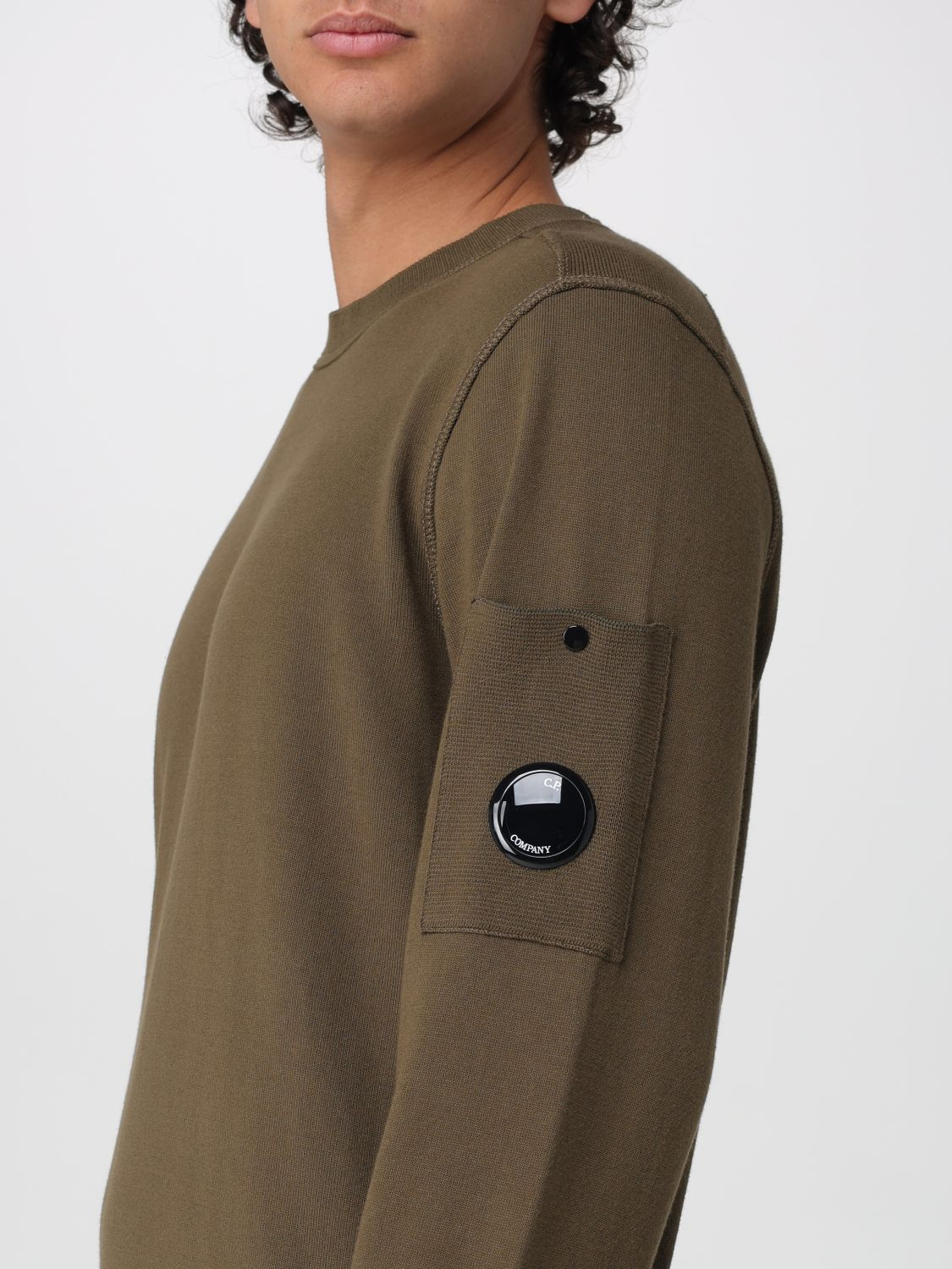 [C.P. Company] Sweatshirt SS26 20CMKN102A110560A 683