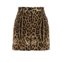 [Dolce & Gabbana] Shorts SS26 FTASXTHS5E3 HY13M