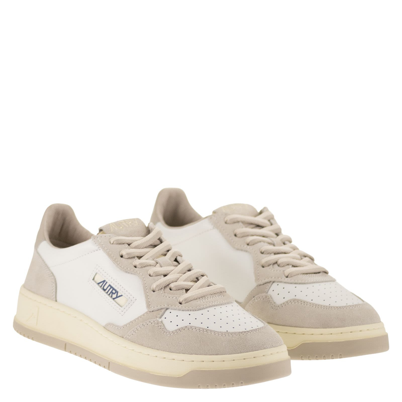 [AUTRY] Sneakers FW26 AULMBW05