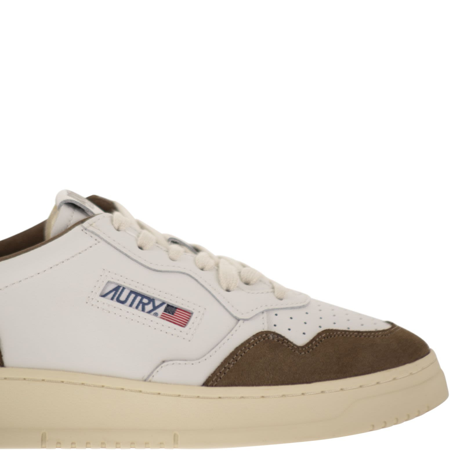 [AUTRY] Sneakers FW26 AULMFT17