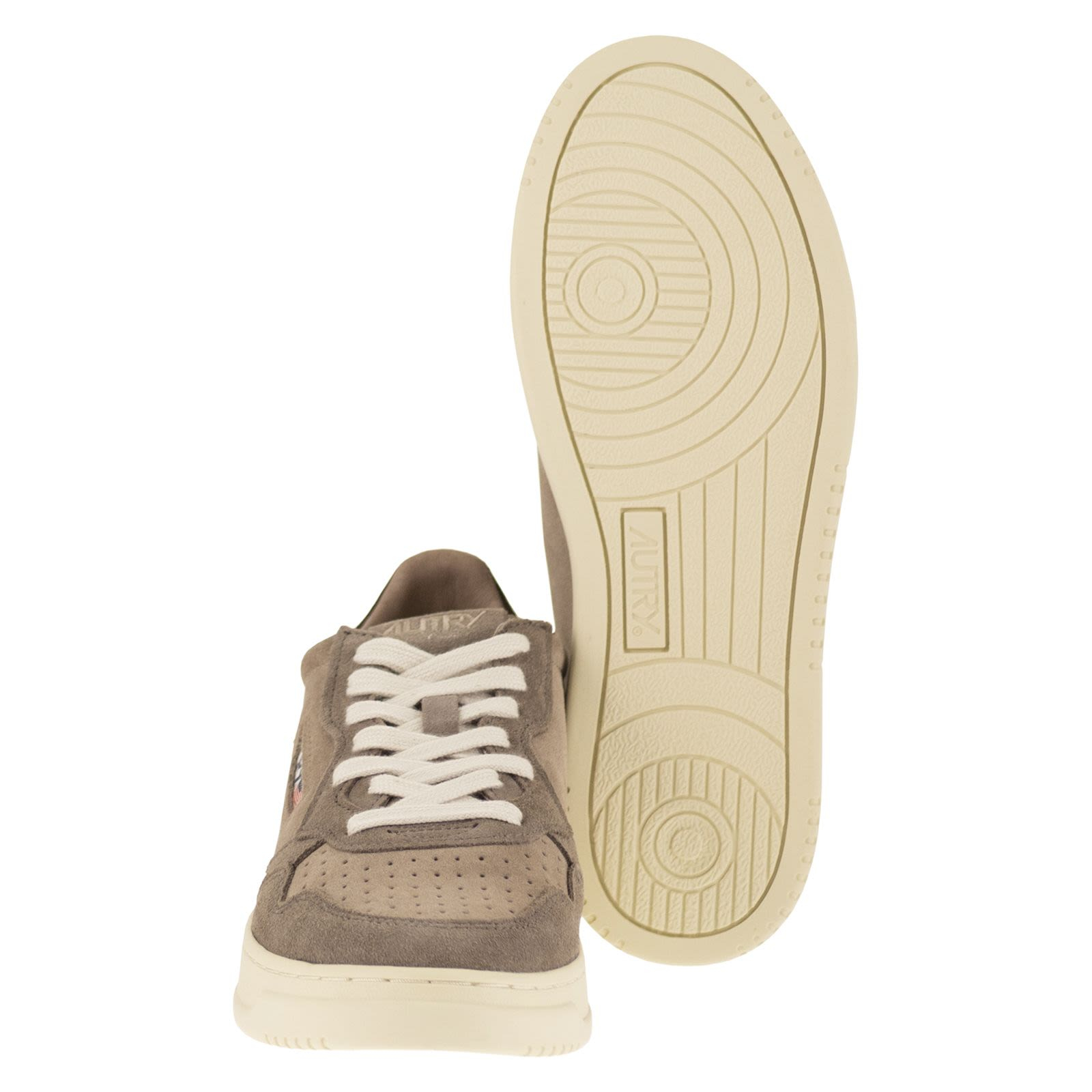 [AUTRY] Sneakers FW26 AULMTS41