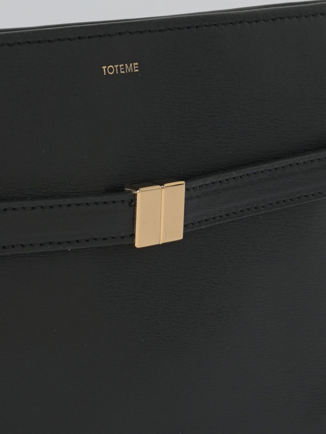 [TOTEME] Minibag SS26 261WAM0052LE0025 001