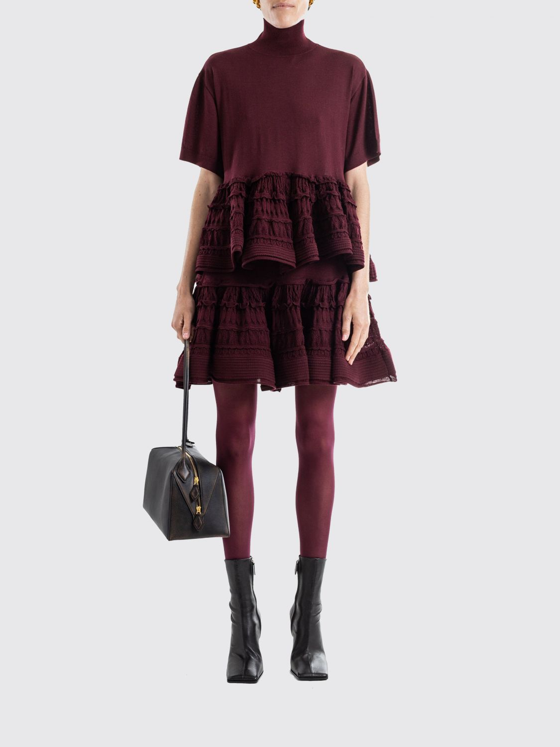 [Alaia] Top SS26 AA9H1393K164C 337