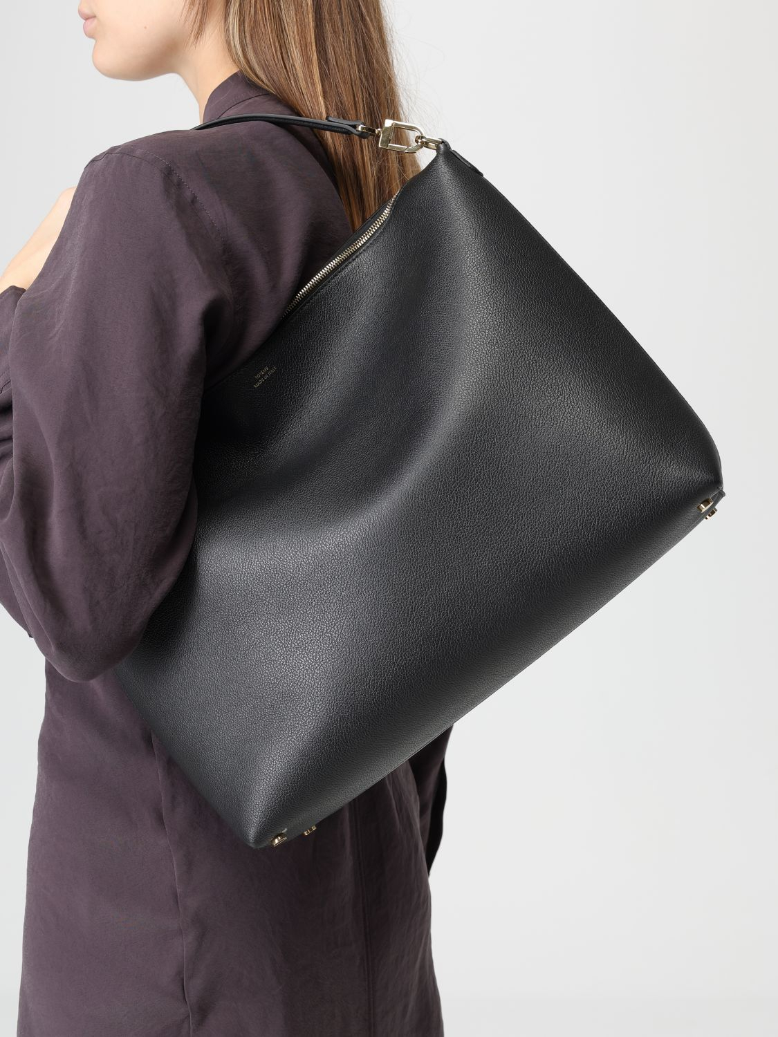 [TOTEME] Shoulder bag SS26 261WAL0126LE0187 001