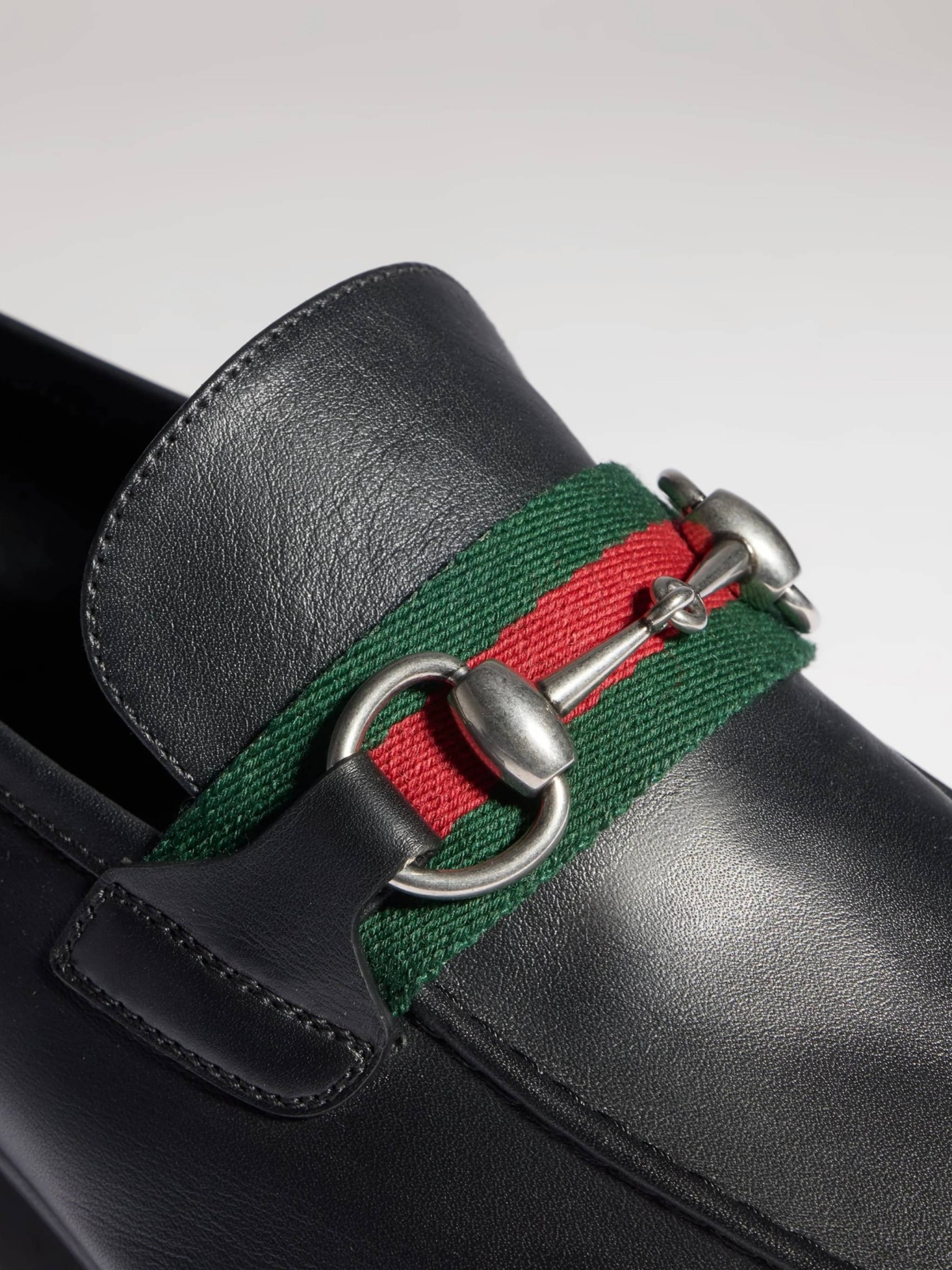 [Gucci] Loafer FW26 874936 AAGSM