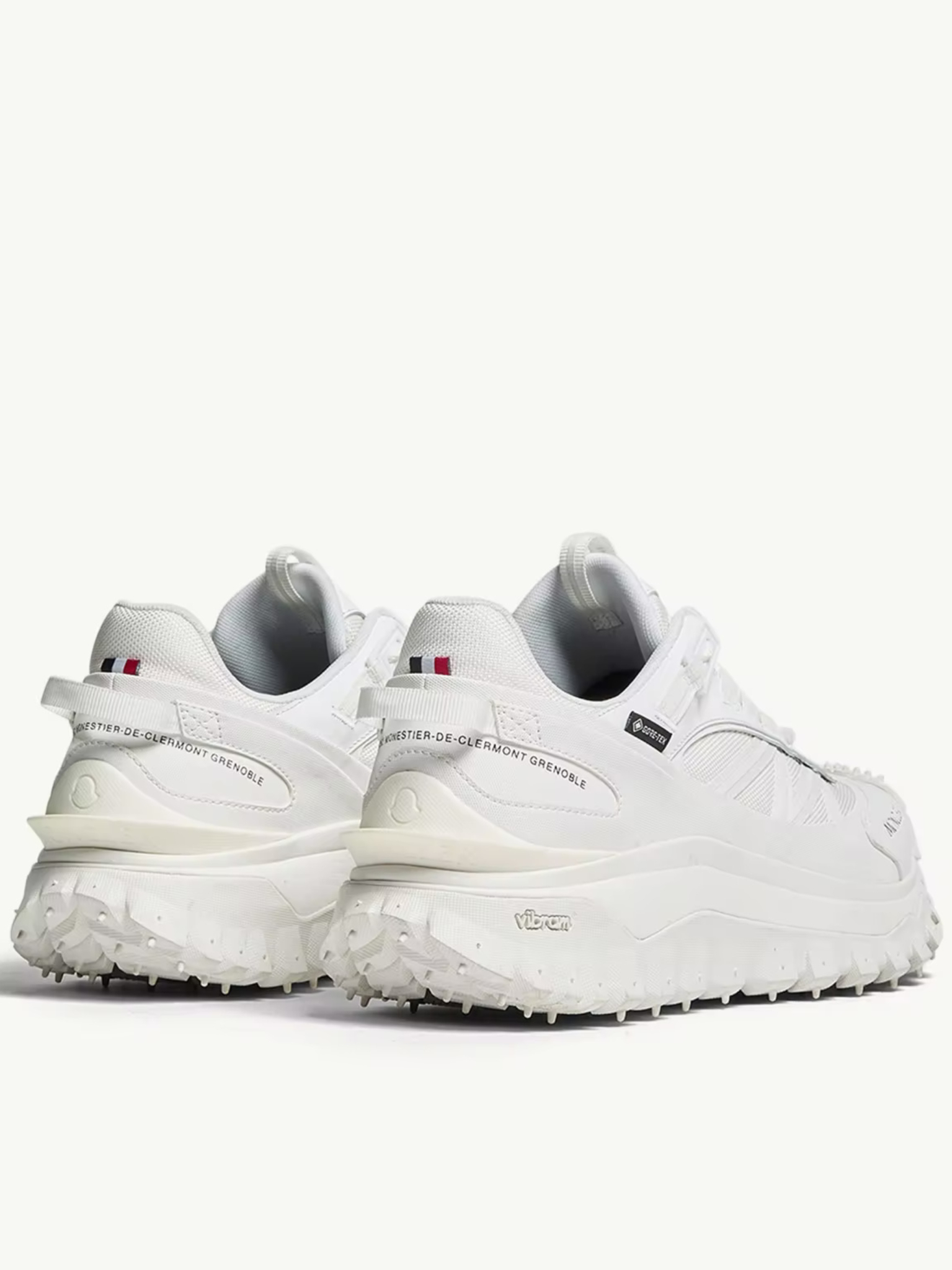 [Moncler] Sneakers FW26 4M00100 M7208