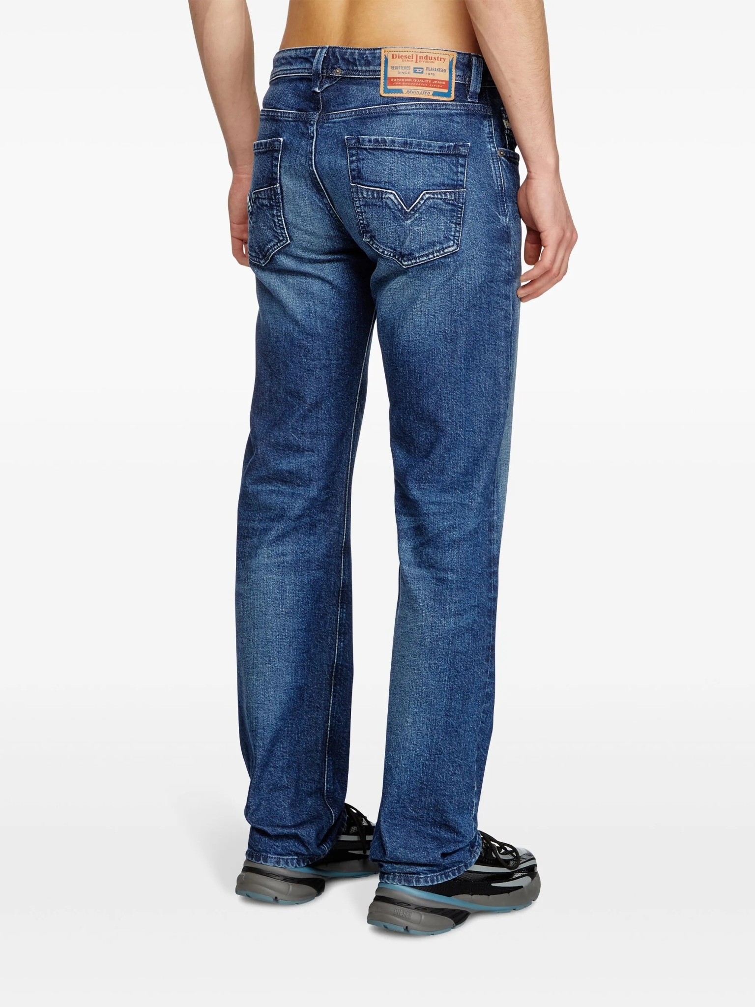 [Diesel] Jeans FW26 00C06Q 09L51