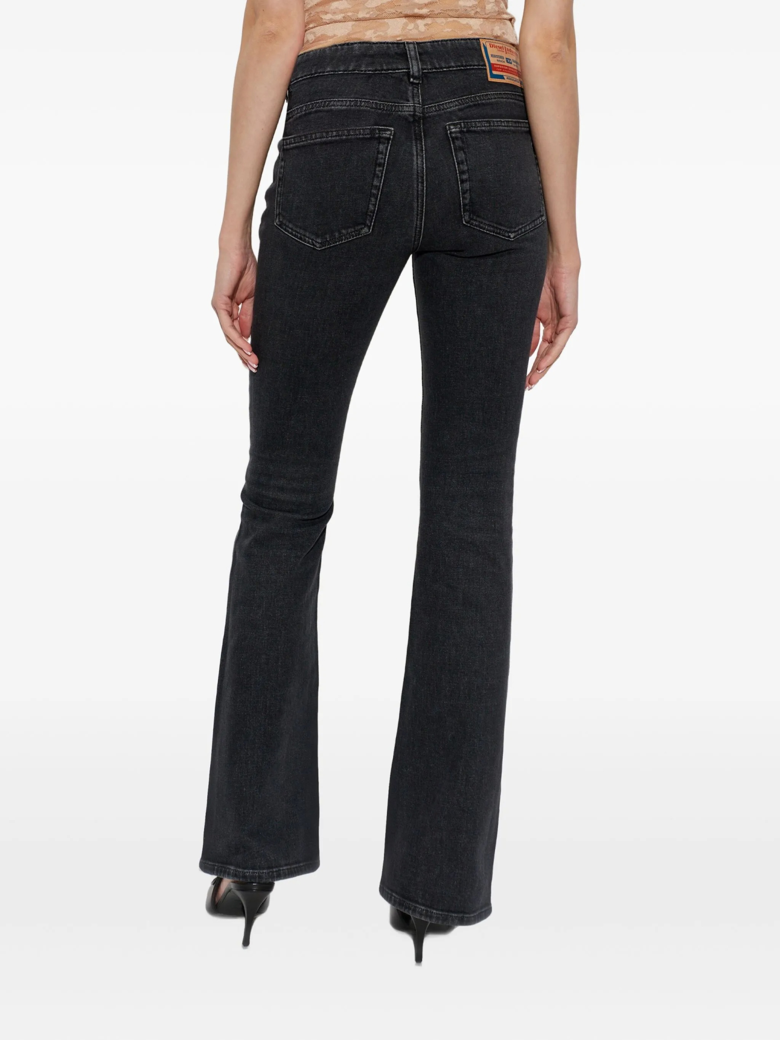 [Diesel] Jeans FW26 A11003 0ADBE