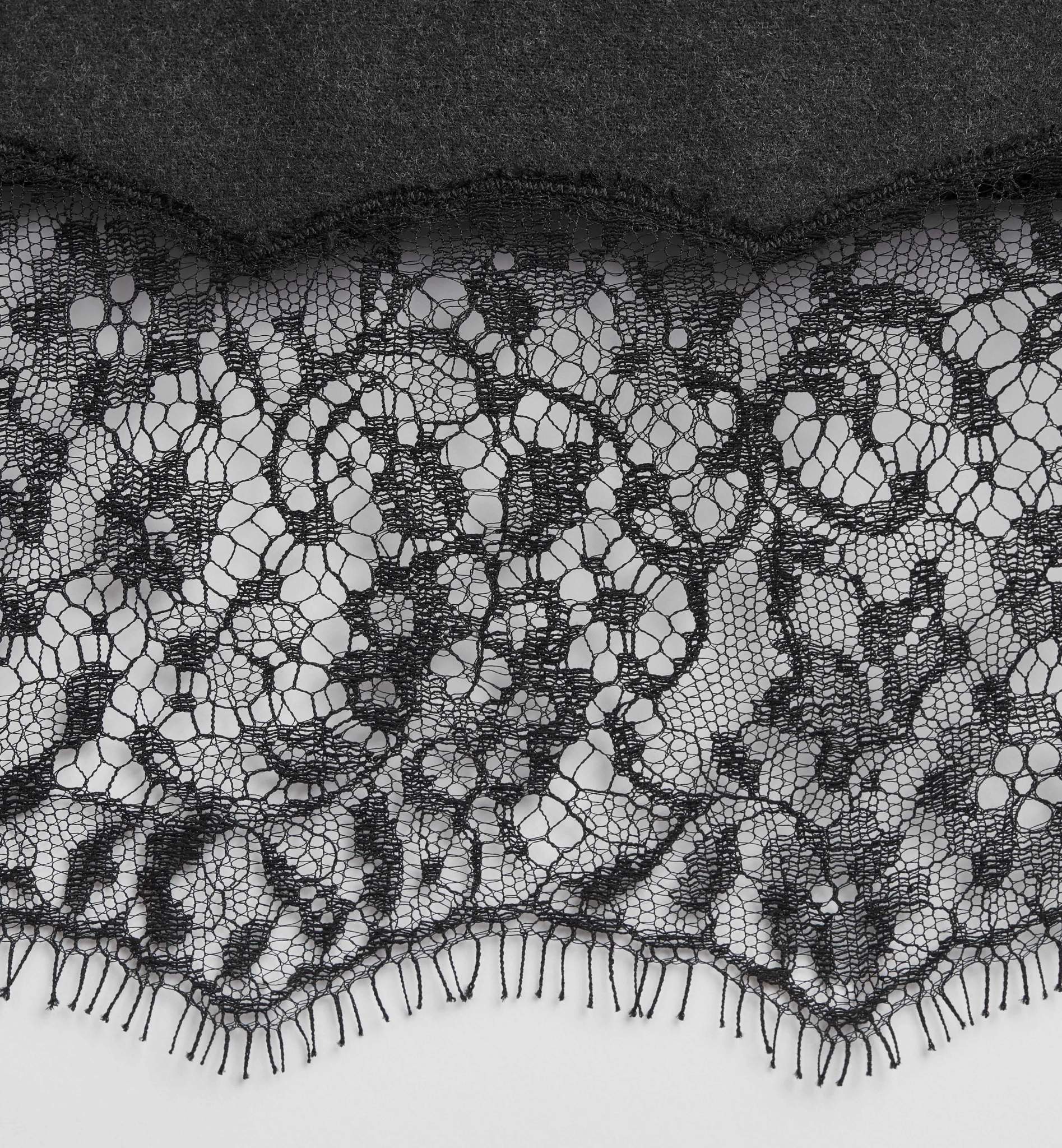 [Christian Dior] Mini skirt FW26 641J21A1491