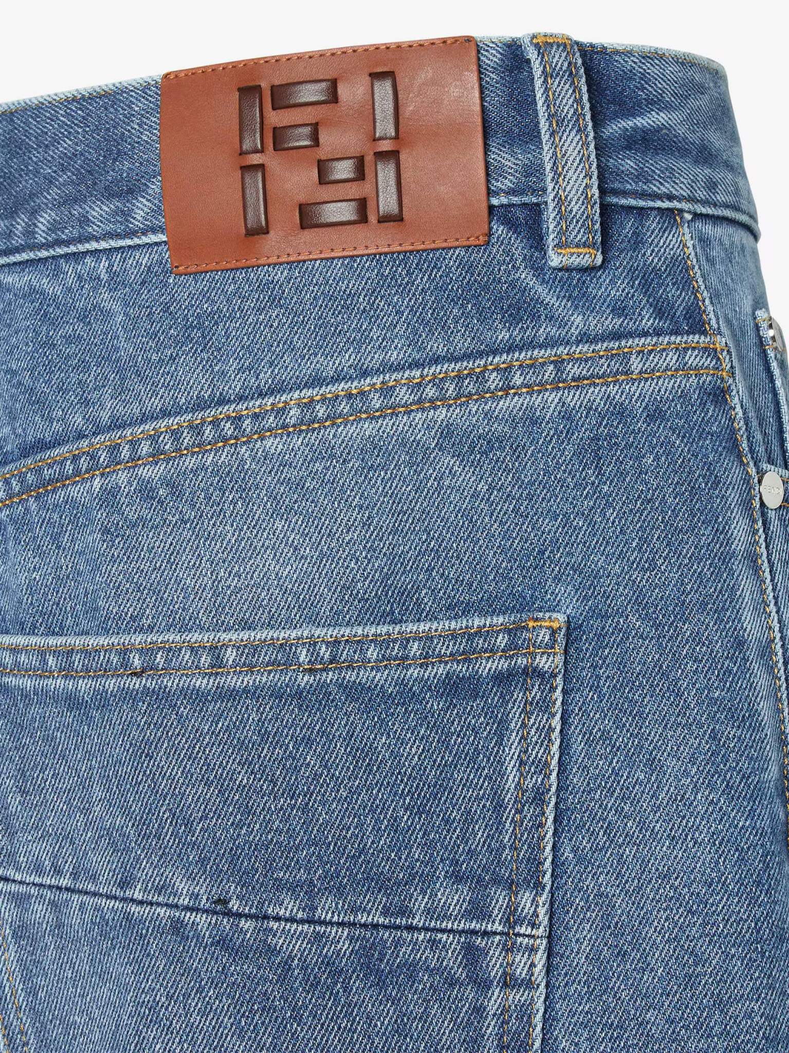 [Fendi] Jeans FW26 FLP345 B15D