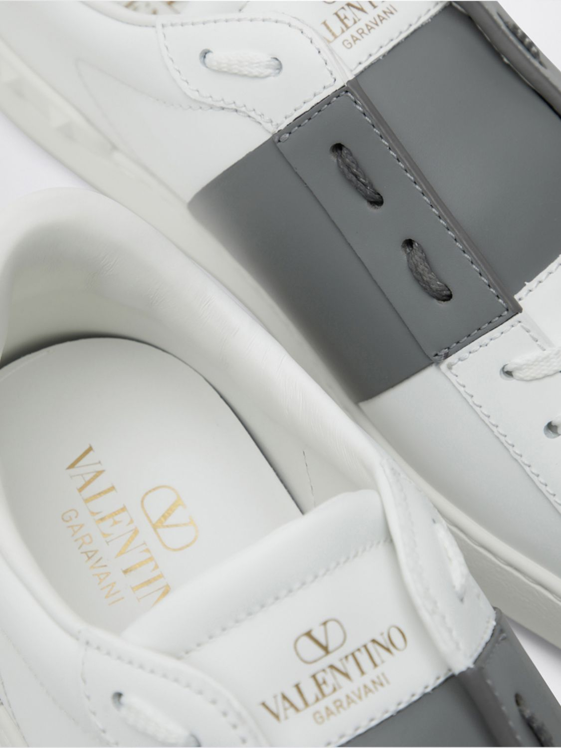 [Valentino Garavani] Sneakers SS26 8Y0S0830BLU 3DR