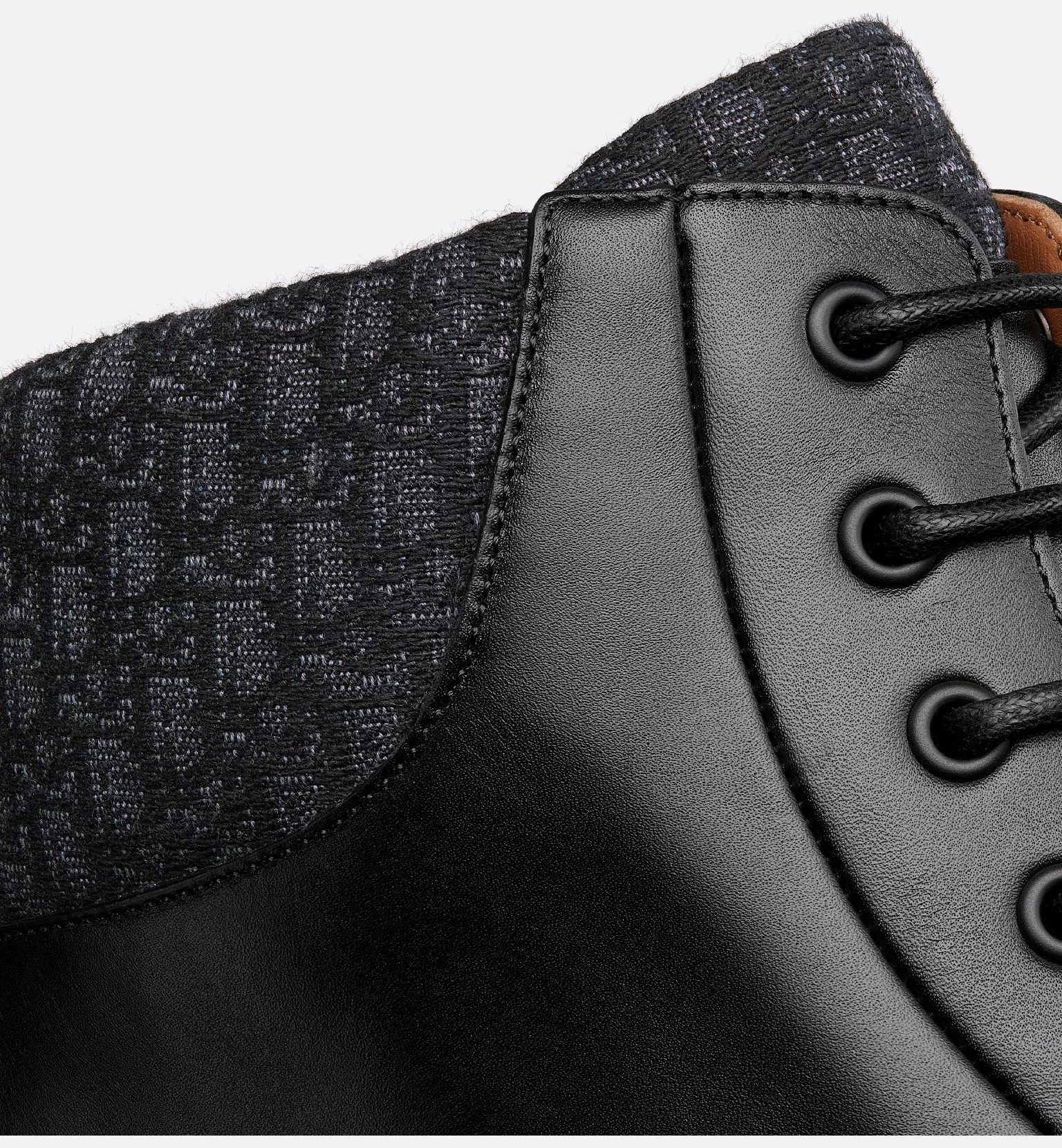 [Christian Dior] Ankle boots FW26 3BO389ABA
