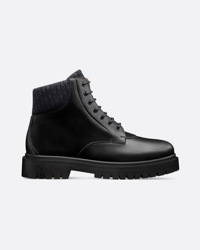 [Christian Dior] Ankle boots FW26 3BO389ABA