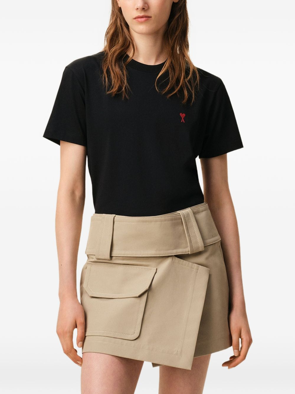 [Ami Paris] T-shirts Short Sleeve FW26 BFUTS035D724001