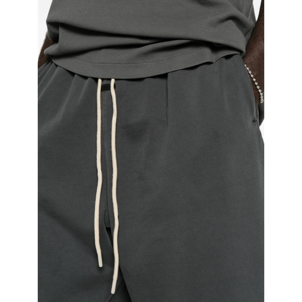 [Fear Of God Essentials] Shorts FW26 RW00277  WIGRE