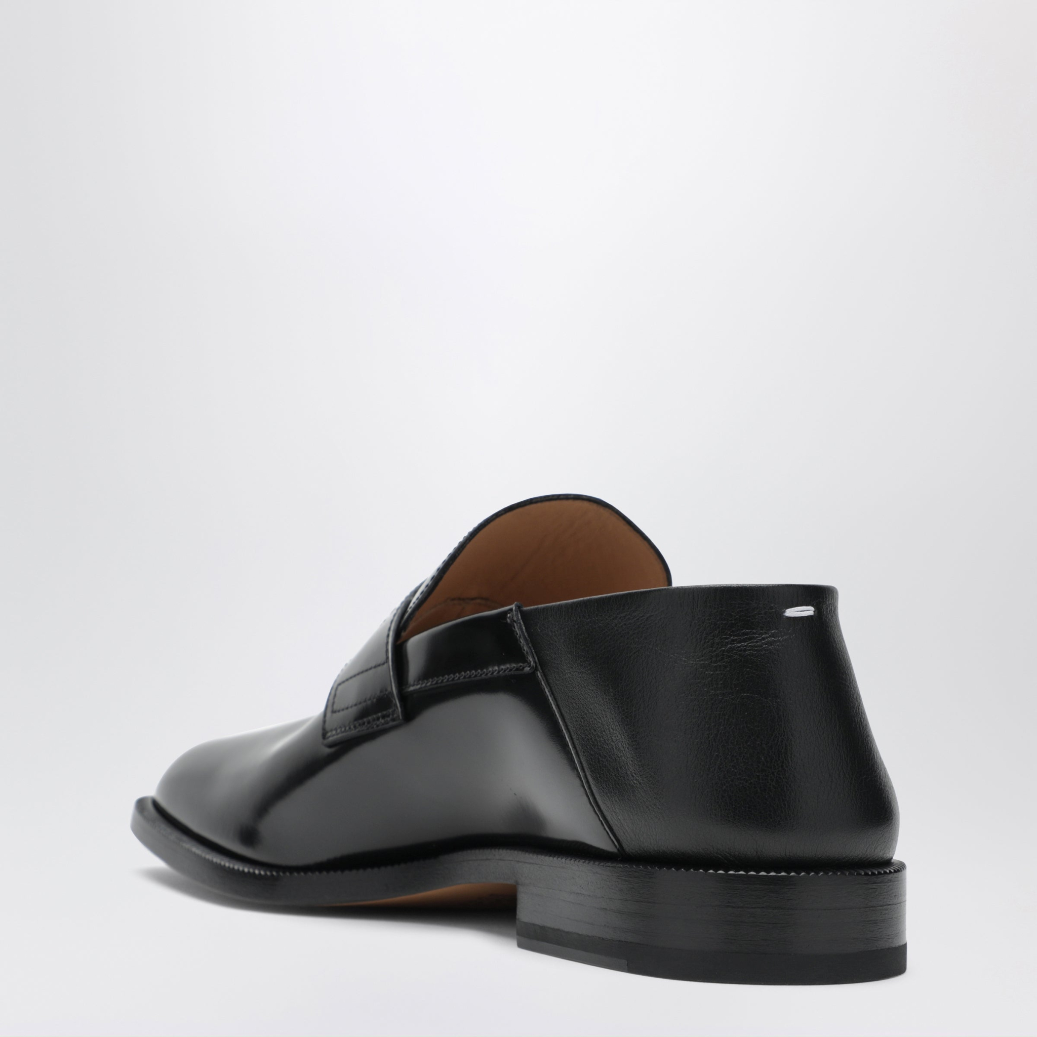 [Maison Margiela] Loafer FW26 S57WR0117P3827
