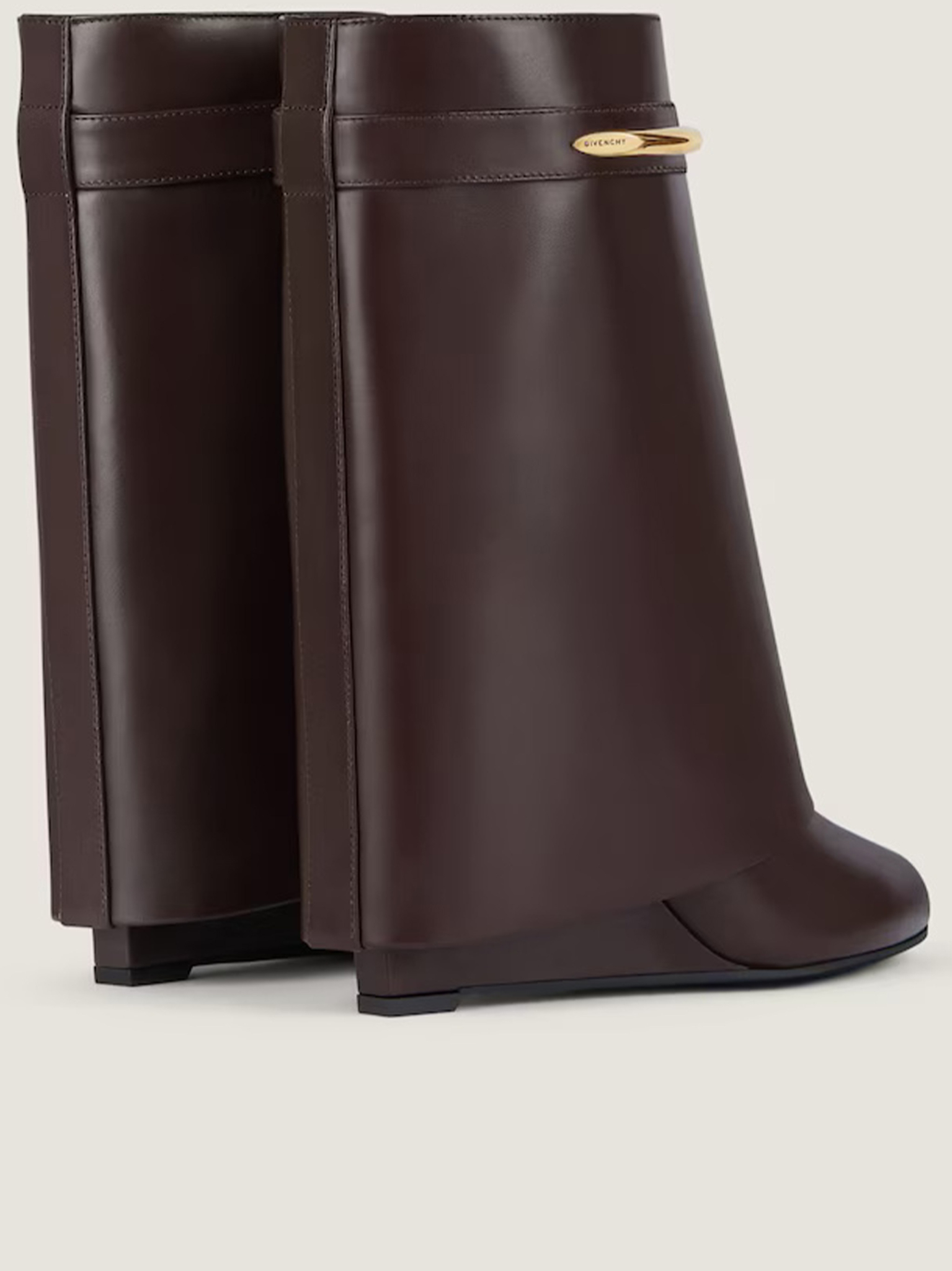 [Givenchy] Boots FW26 BE605LE1J7