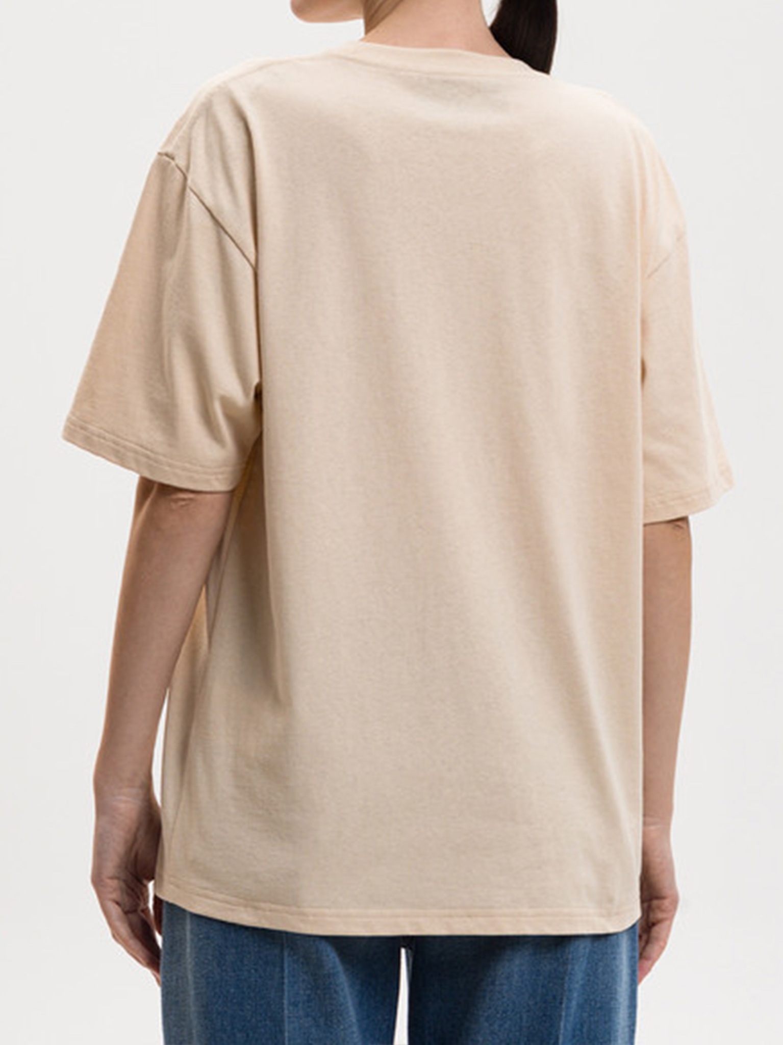 [Valentino] T-shirts Short Sleeve FW26 8B3MG26AA5J