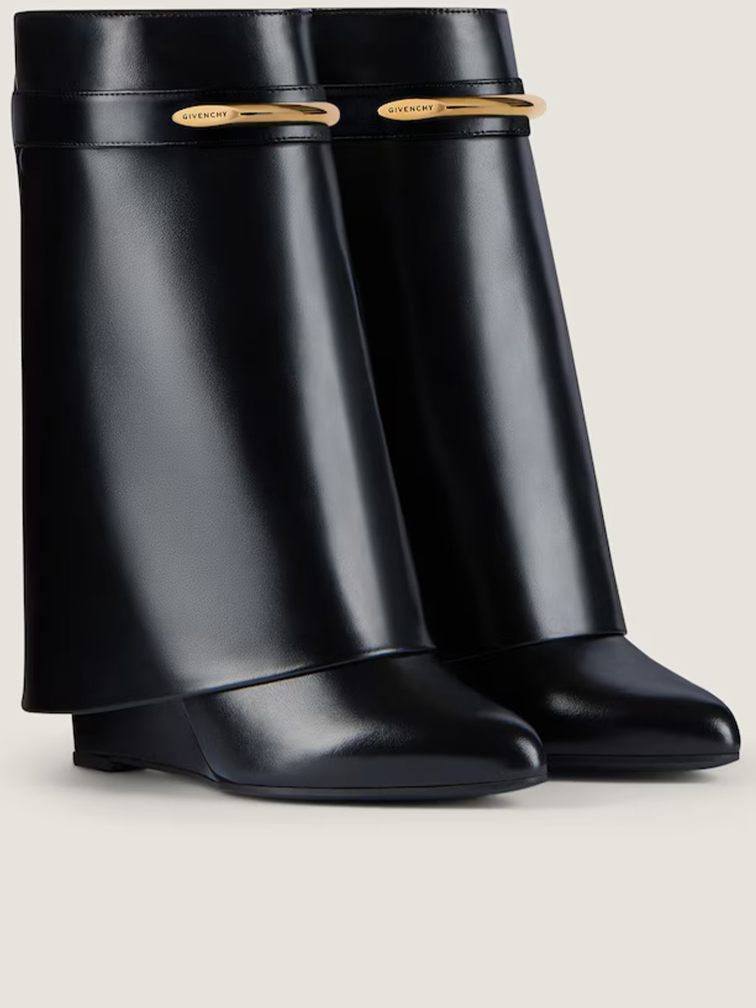 [Givenchy] Boots FW26 BE605LE1J7