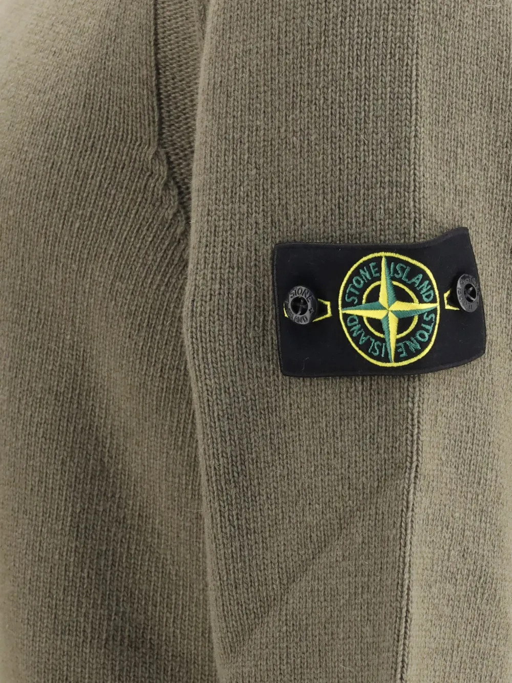 [Stone Island] Knitwear FW26 L2S155100072S00A3V005G