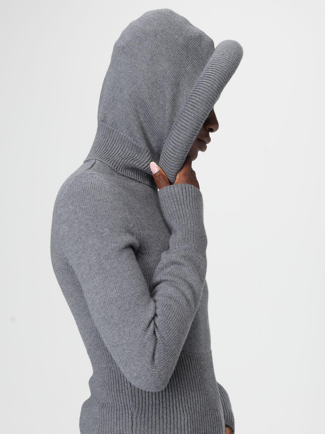 [Alaia] Knitwear FW25 AA9G0071K133B 821