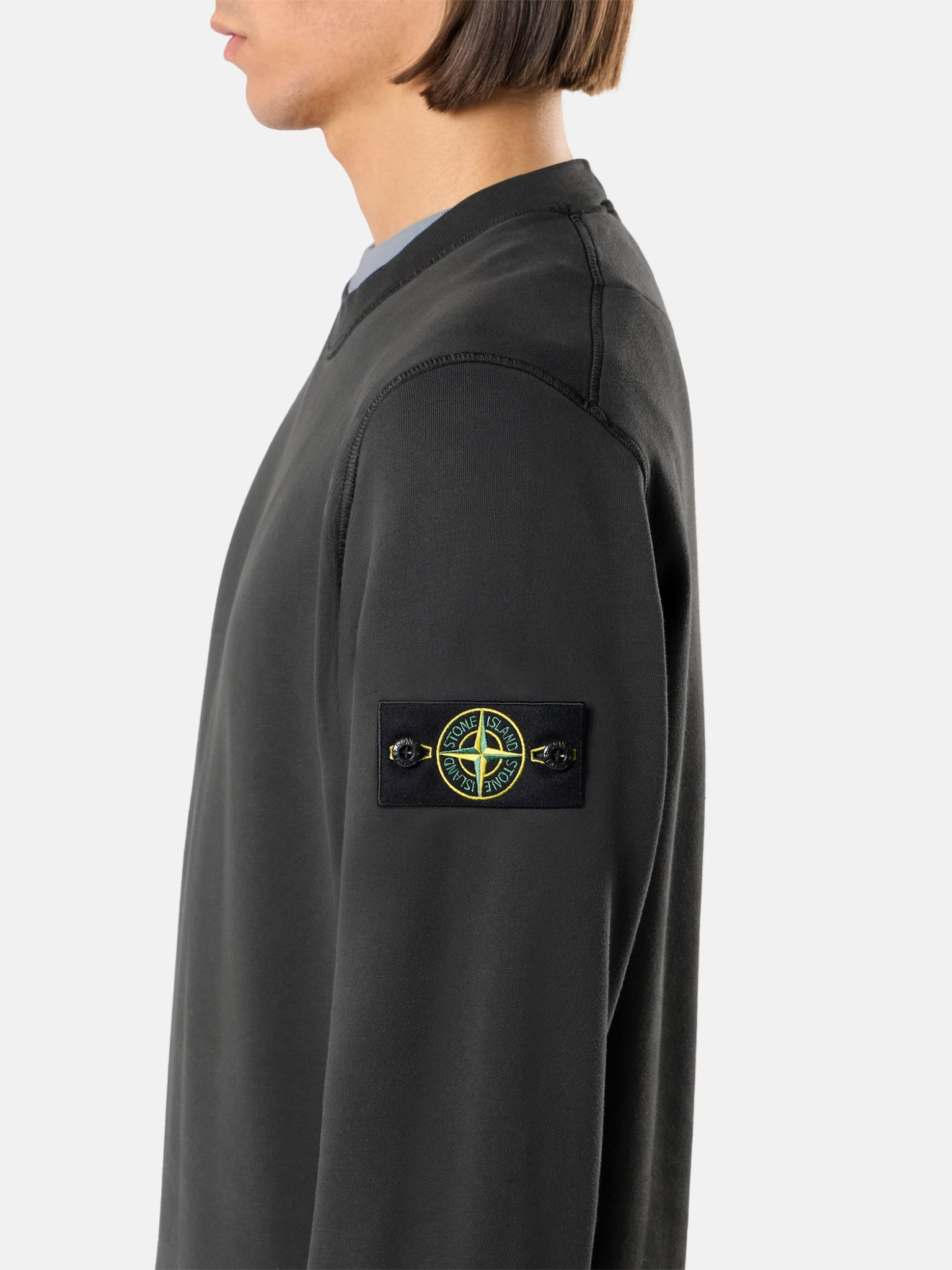 [Stone Island] Sweatshirt FW26 L2S156100060S0051V0062