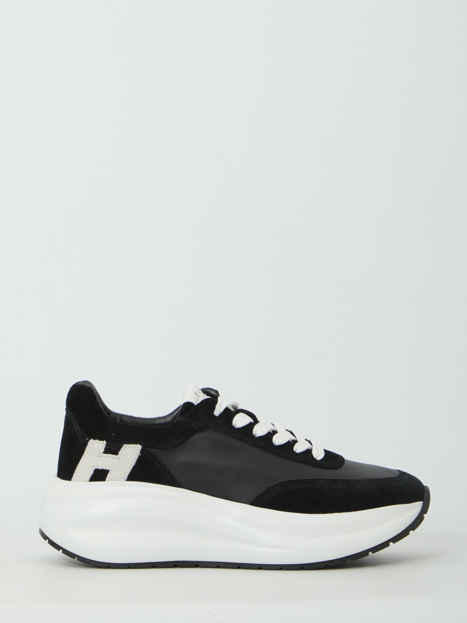[Hogan] Sneakers FW26 HXW6960GG30_UHC_9999