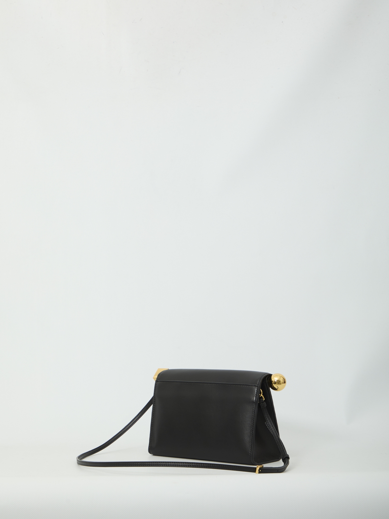 [JACQUEMUS] Clutch bag FW26 BAW00472_AC27L14_990
