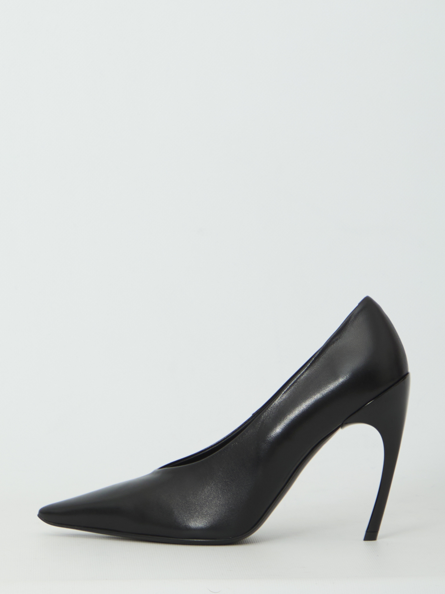 [Roger Vivier] Pumps FW26 RVW83946690_91T_B999